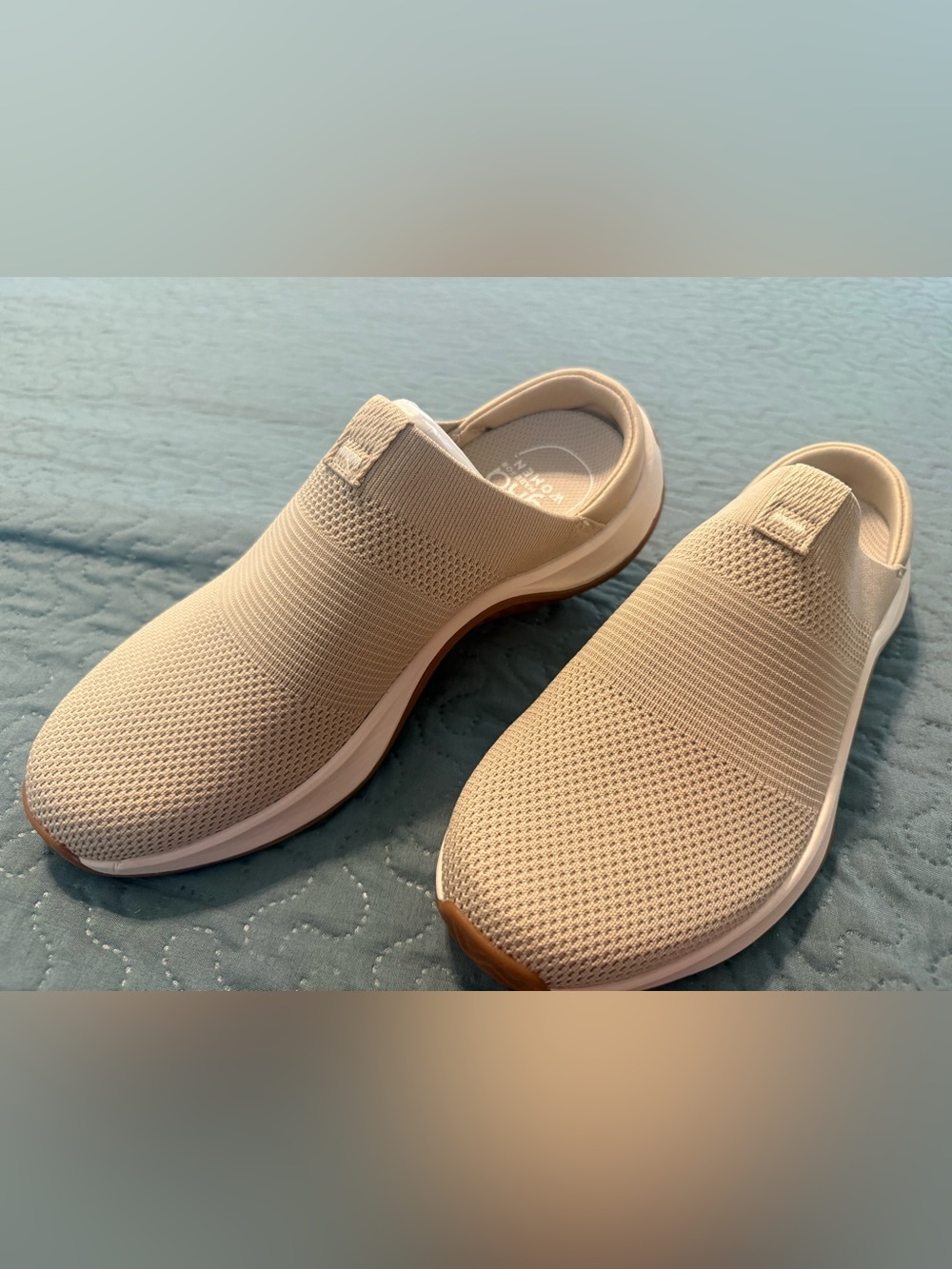Women’s Ryka Encore washable mules 7.5 W